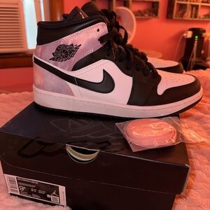 Air Jordan 1 Mid SE Zen Master